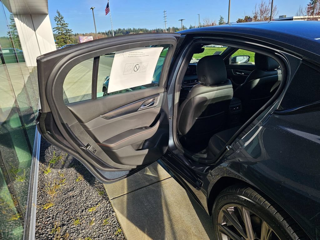 Certified 2026 Cadillac CT5 V w/ Technology Package AWD/4WD image 15