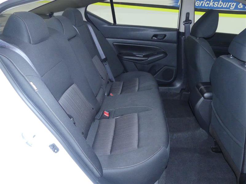 Used 2025 Nissan Altima 2.5 SV FWD image 21