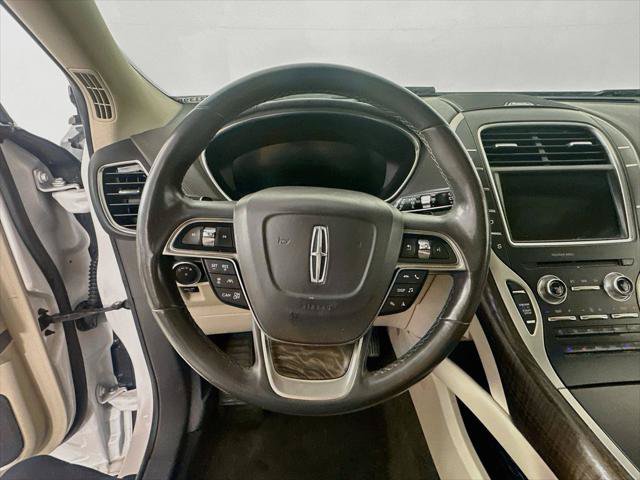 Used 2019 Lincoln Nautilus Reserve w/ Driver Assistance Package AWD/4WD image 9