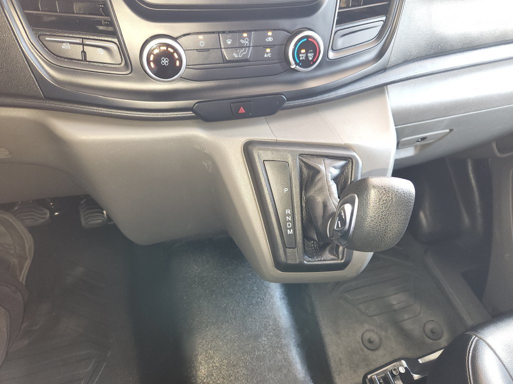Used 2023 Ford Transit 350 DRW RWD image 24