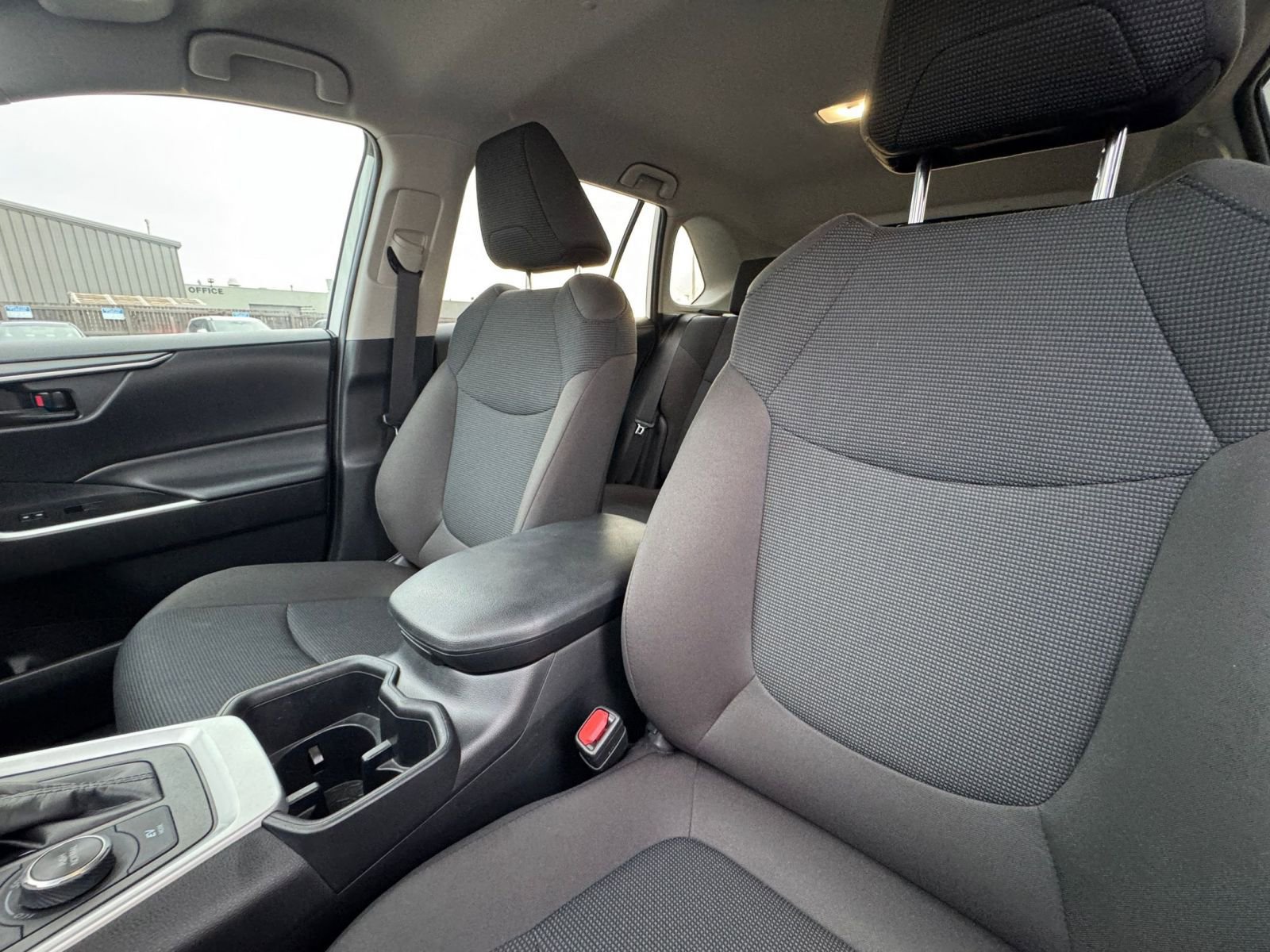 Used 2025 Toyota RAV4 LE image 35