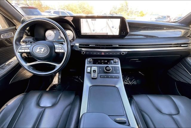 Used 2023 Hyundai Palisade Calligraphy image 15