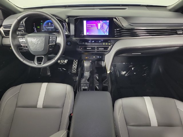 Certified 2025 Toyota Camry SE FWD image 16