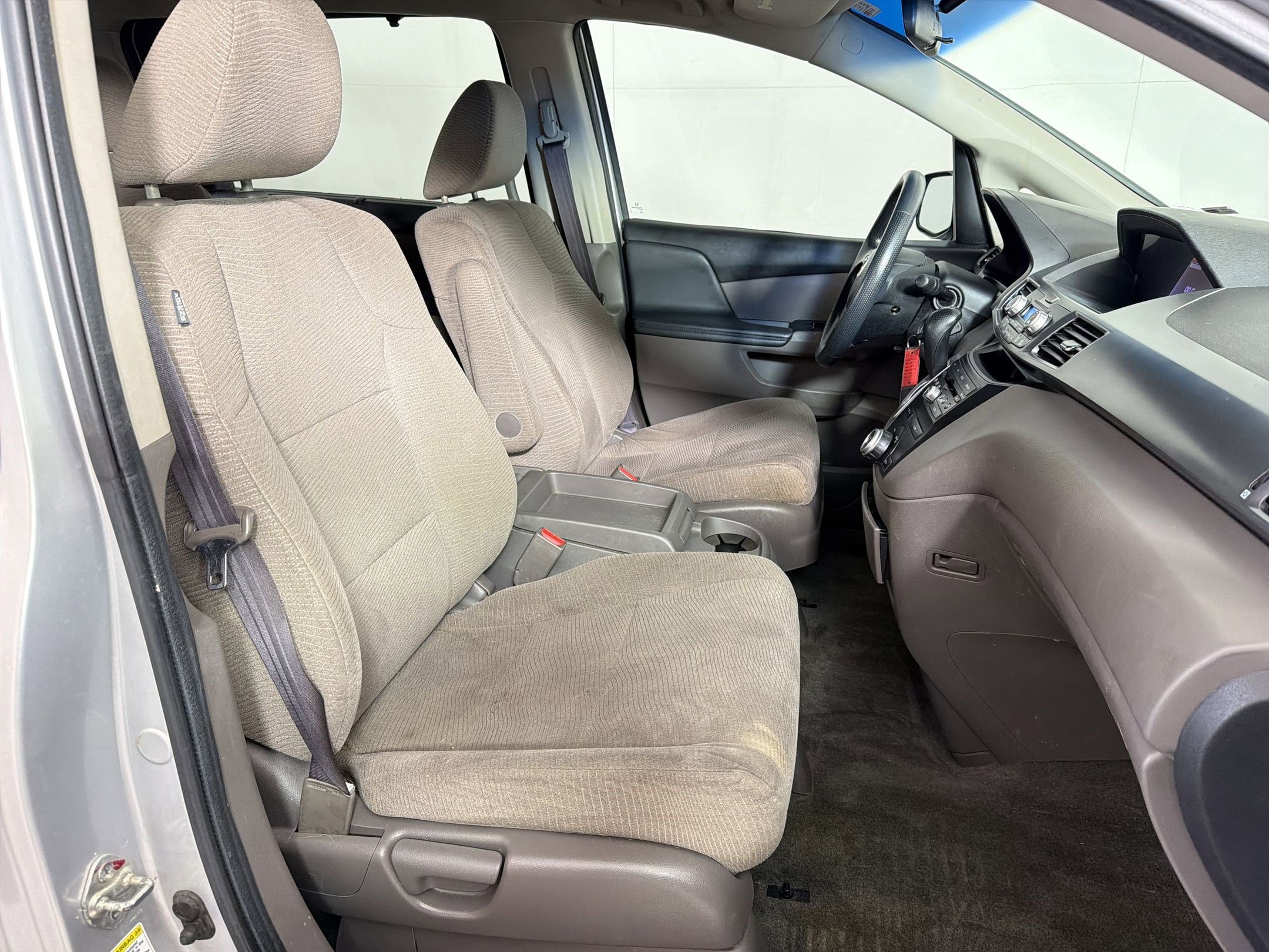 Used 2012 Honda Odyssey EX image 27
