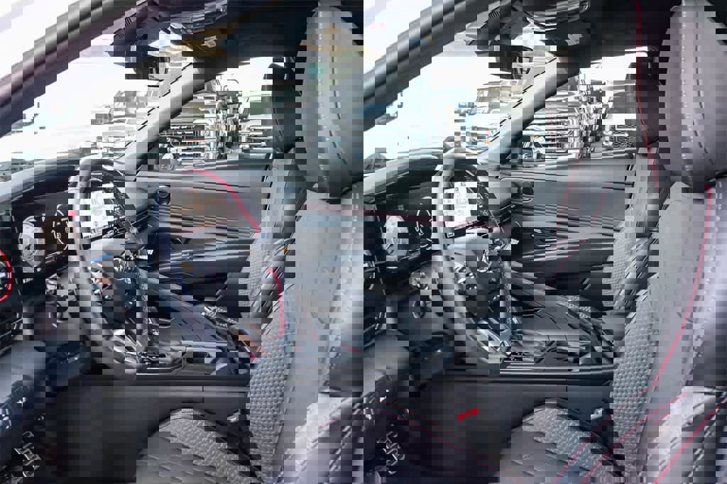 Used 2023 Hyundai Elantra N Line image 18