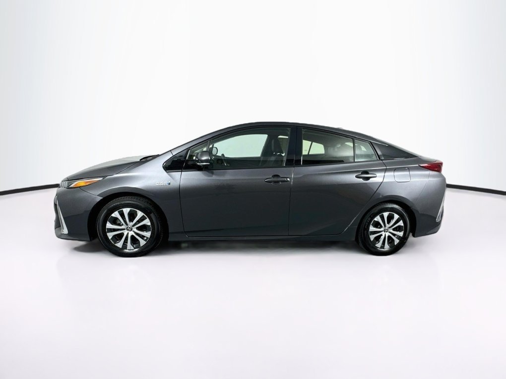 Used 2020 Toyota Prius Prime XLE FWD image 6