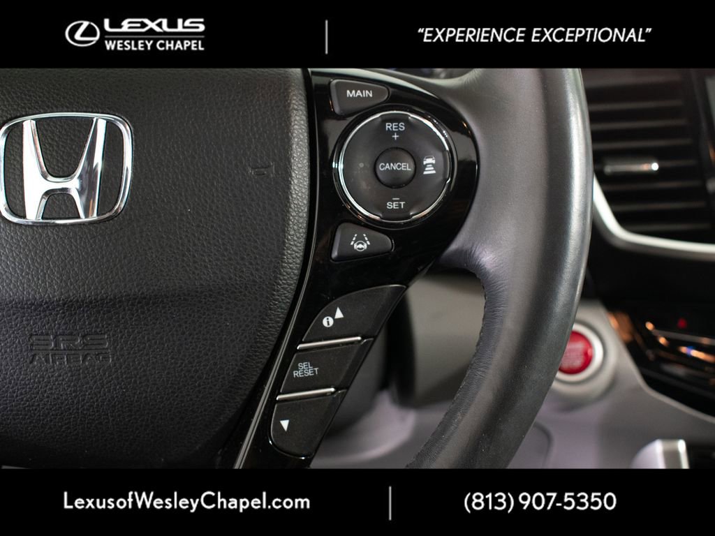 Used 2017 Honda Accord EX-L image 34