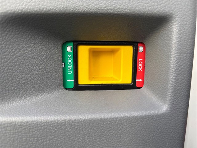 Used 2019 Ford Transit 350 XL image 29