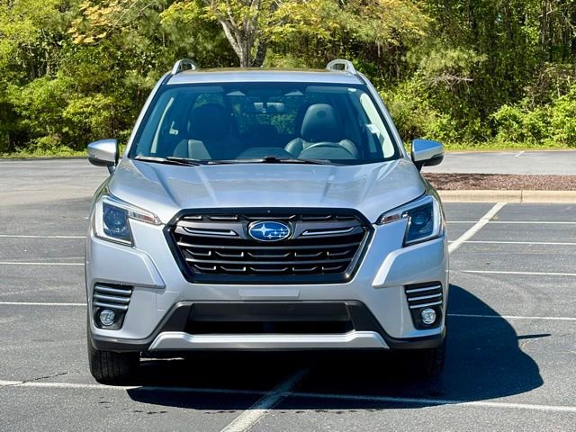 Used 2023 Subaru Forester Touring image 12