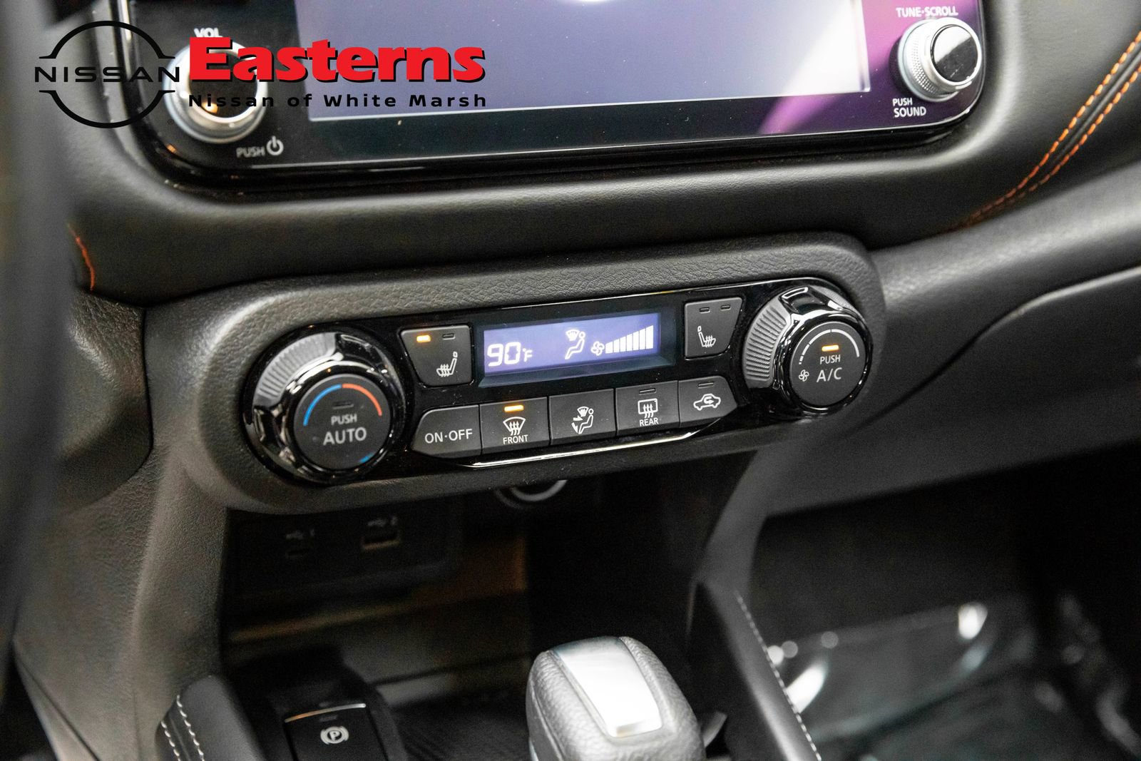 Used 2023 Nissan Kicks SR w/ SR Premium Package image 24