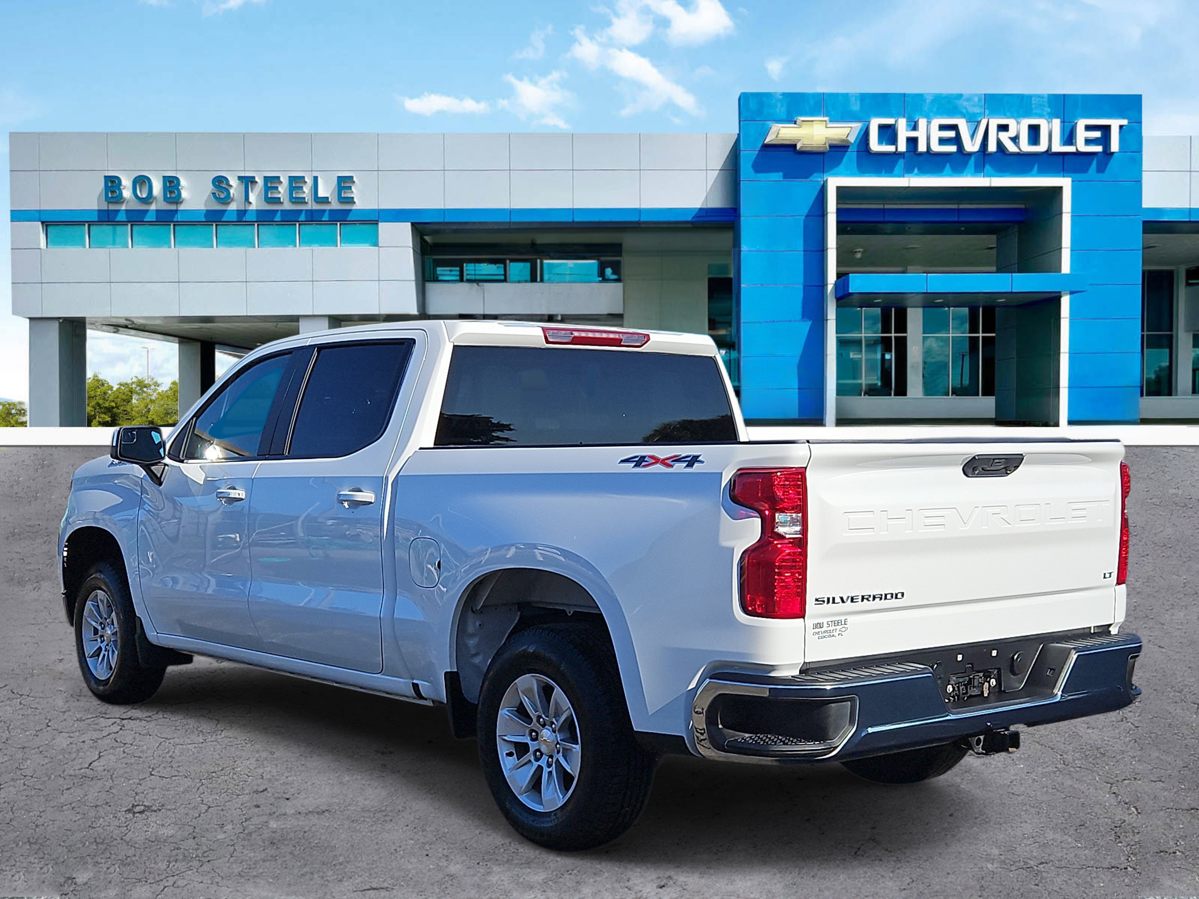 Certified 2025 Chevrolet Silverado 1500 LT AWD/4WD image 3