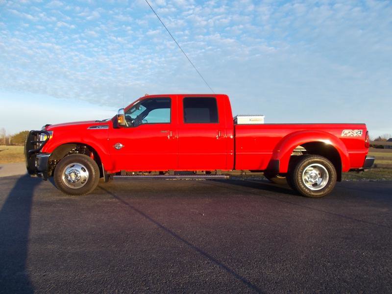 Used 2016 Ford F350 Lariat w/ Lariat Ultimate Package image 3