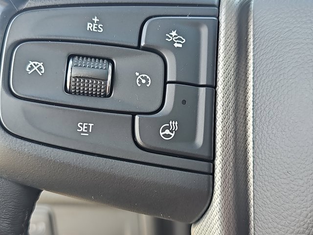 Used 2021 GMC Yukon XL Denali w/ Denali Premium Package image 18