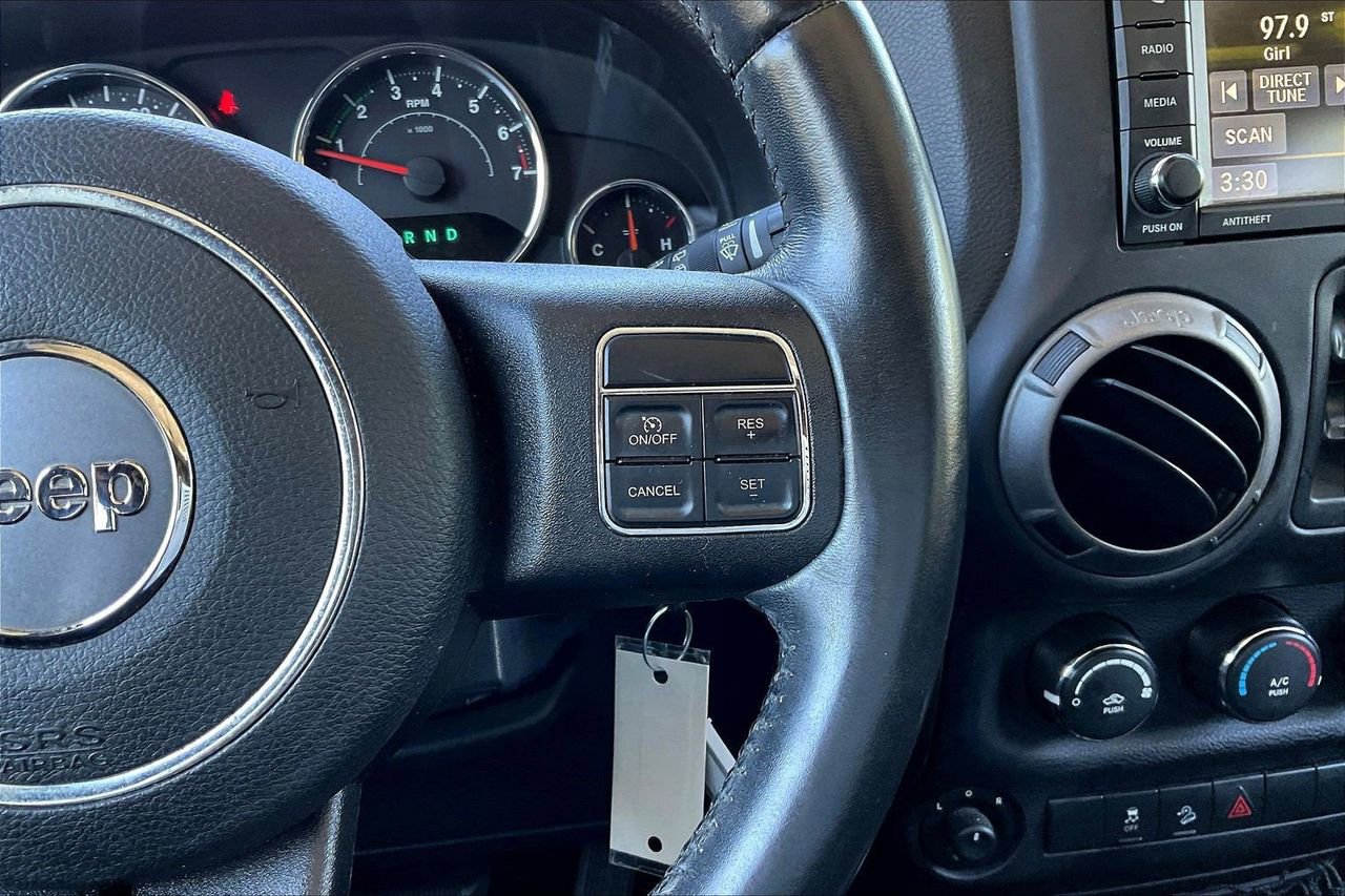 Used 2016 Jeep Wrangler Unlimited Sport image 26