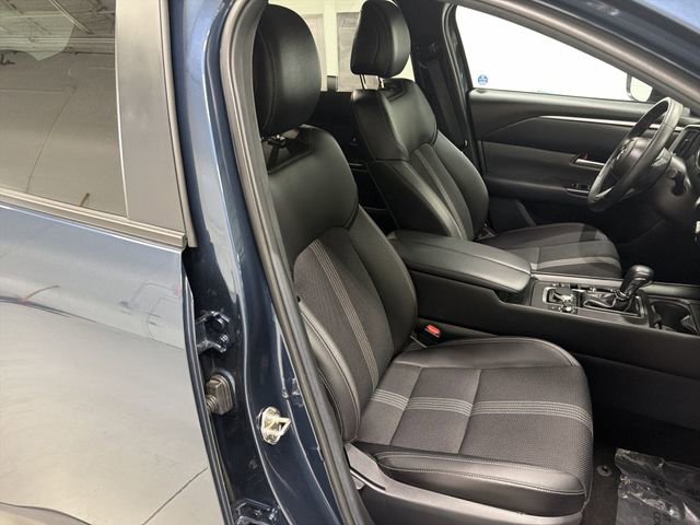 Used 2025 MAZDA CX-50 AWD 2.5 S w/ Premium Package image 18