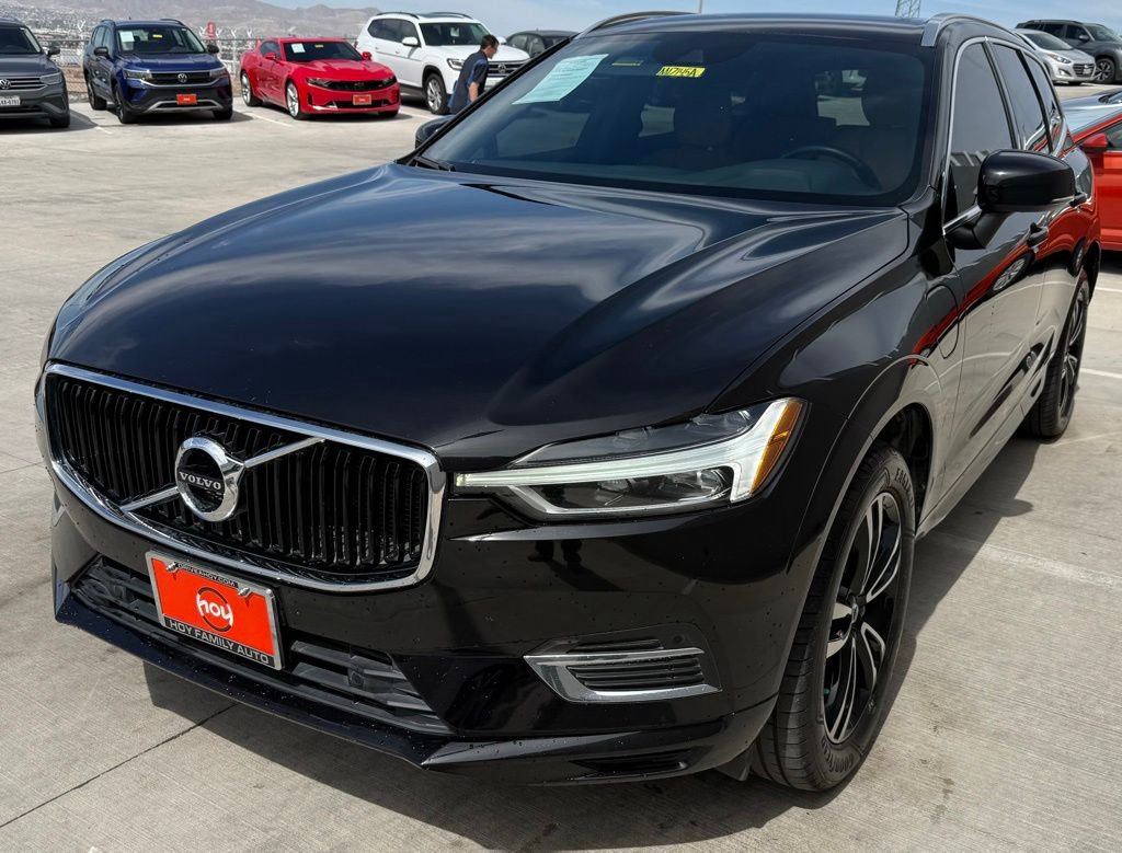 Used 2020 Volvo XC60 T8 Momentum AWD/4WD image 4