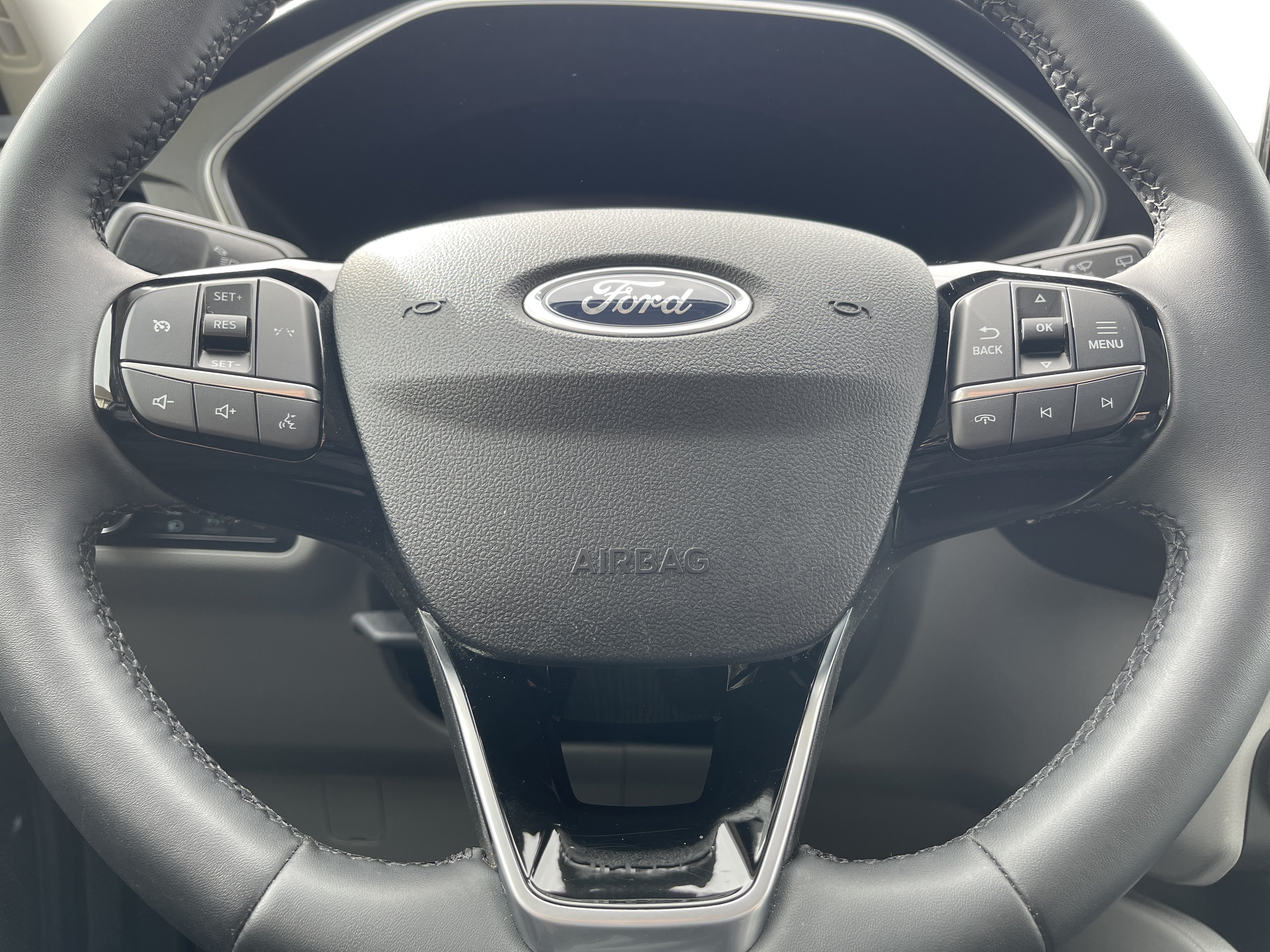 Used 2024 Ford Escape Active AWD/4WD image 14