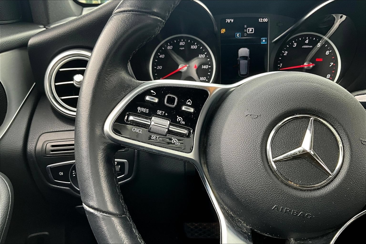 Used 2022 Mercedes-Benz GLC 300 w/ Premium Package Lite image 13