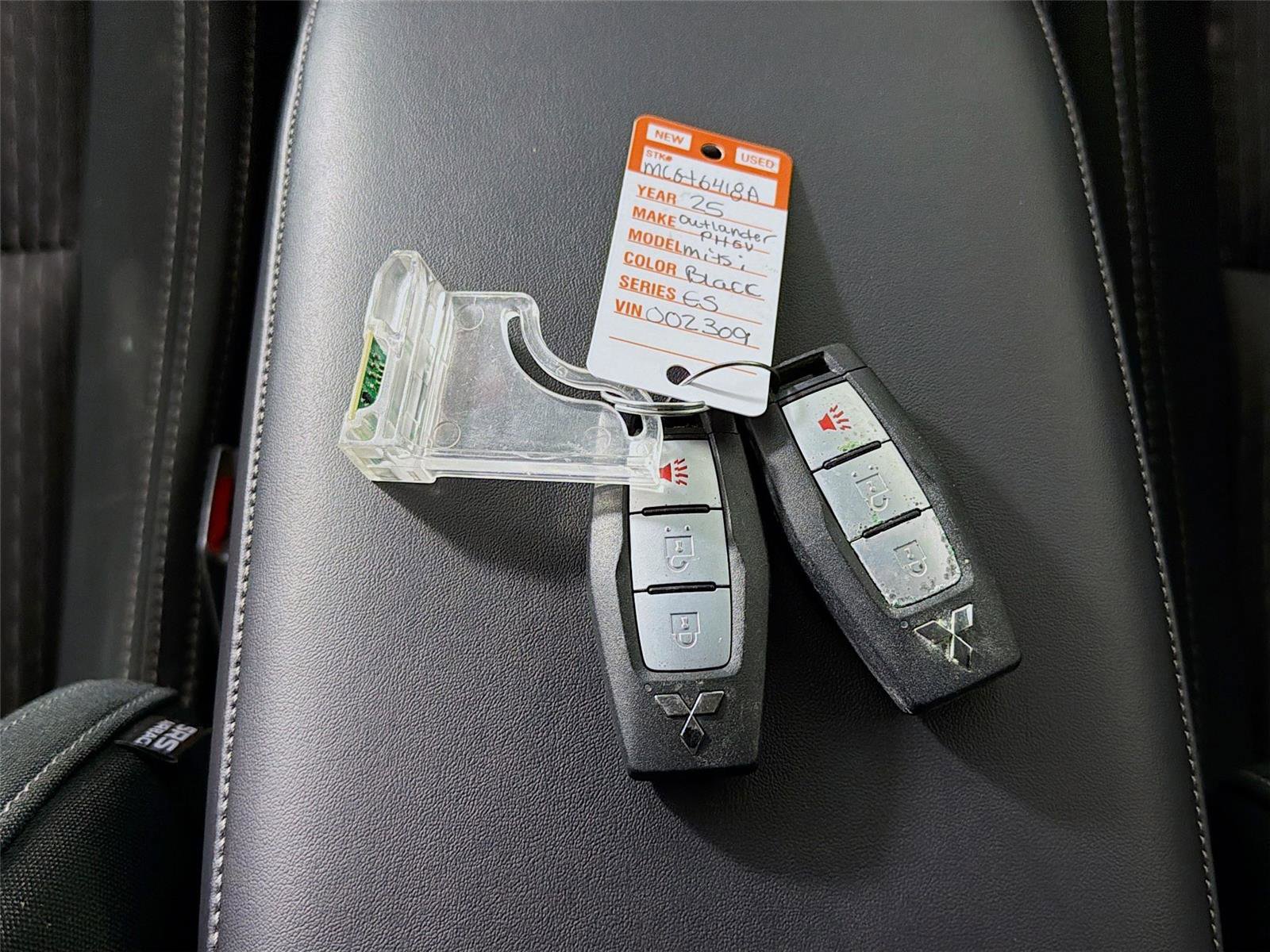 Used 2025 Mitsubishi Outlander ES AWD/4WD image 32