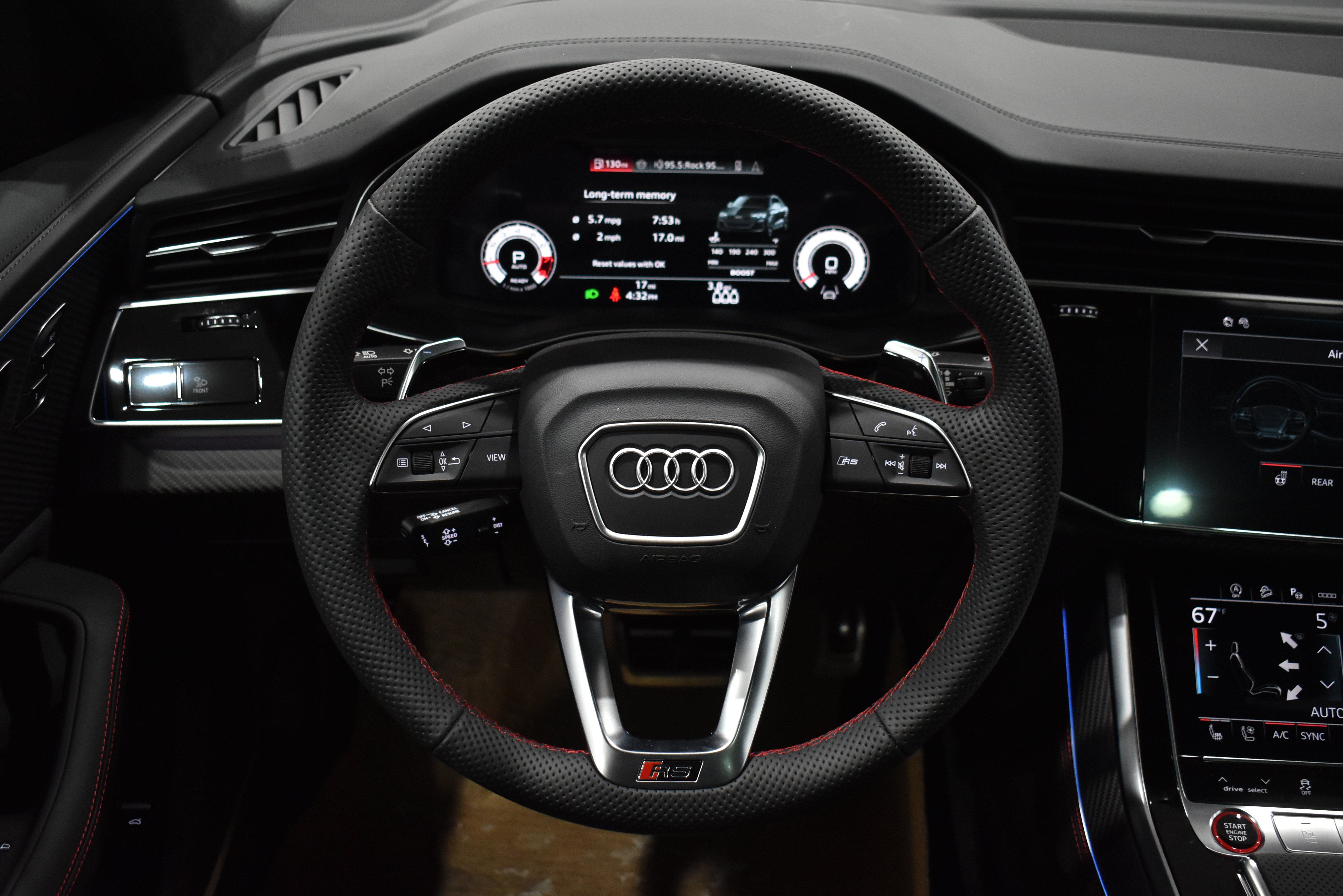 New 2026 Audi RS Q8 performance image 16