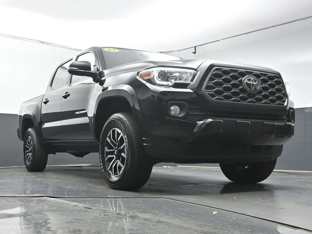 Used 2023 Toyota Tacoma TRD Sport w/ Advanced Technology Package AWD/4WD image 29
