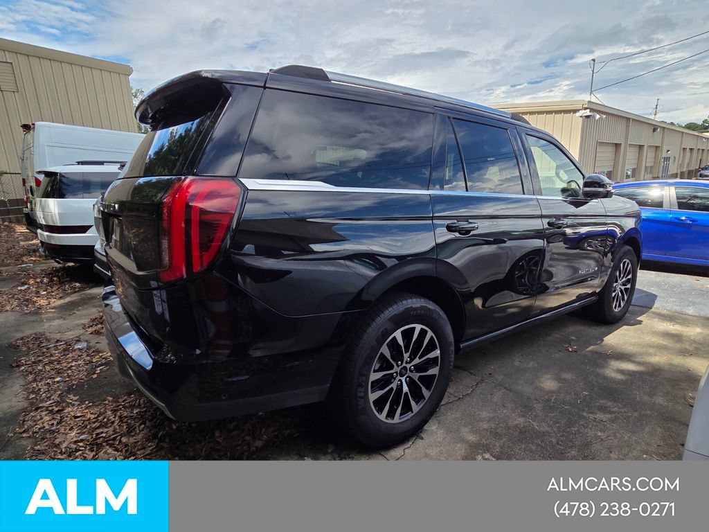 Used 2025 Ford Expedition Platinum AWD/4WD image 14