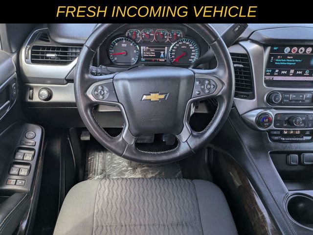 Used 2016 Chevrolet Suburban LS RWD image 13