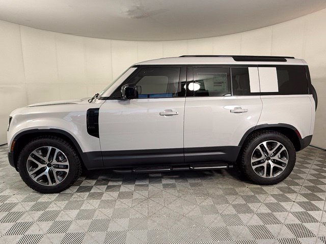 New 2026 Land Rover Defender 110 S AWD/4WD image 3