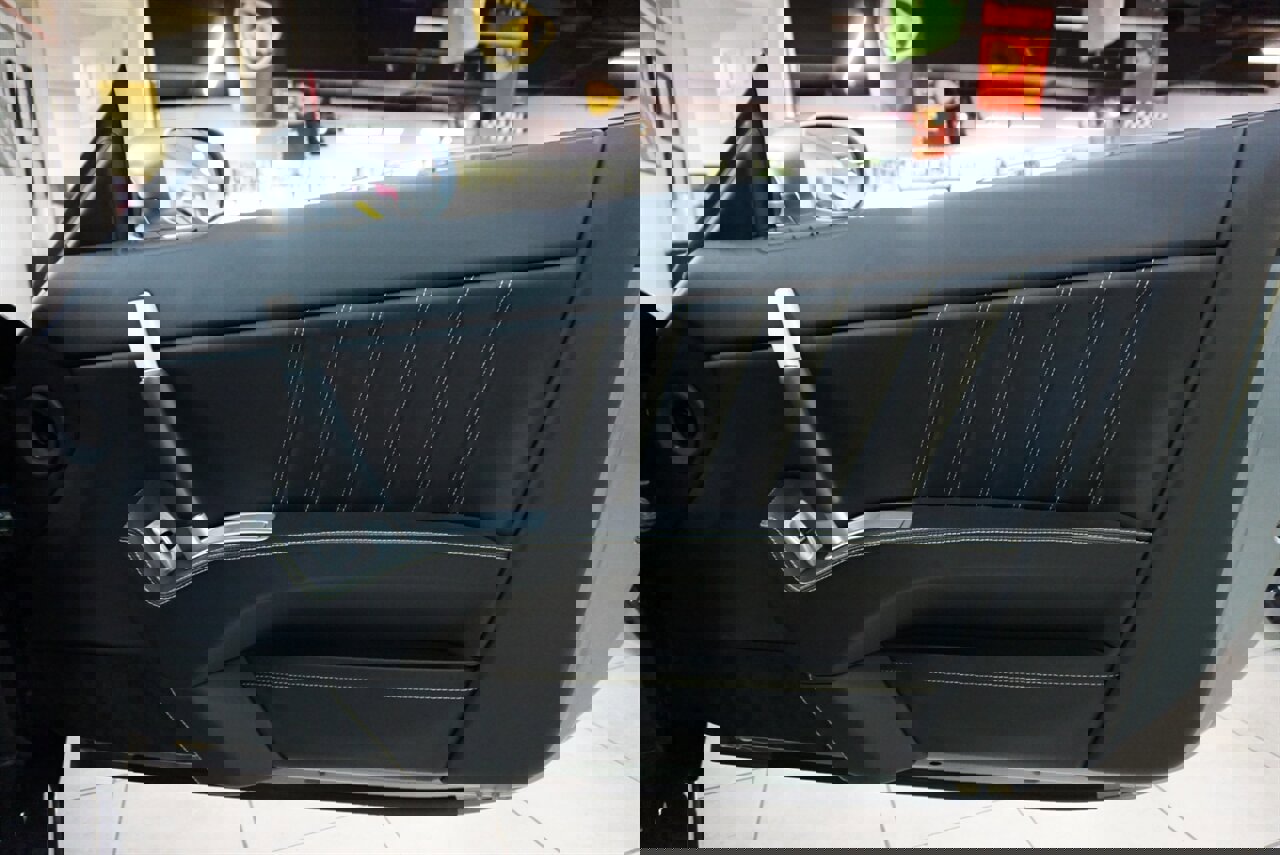 Used 2008 Ferrari 612 Scaglietti image 22