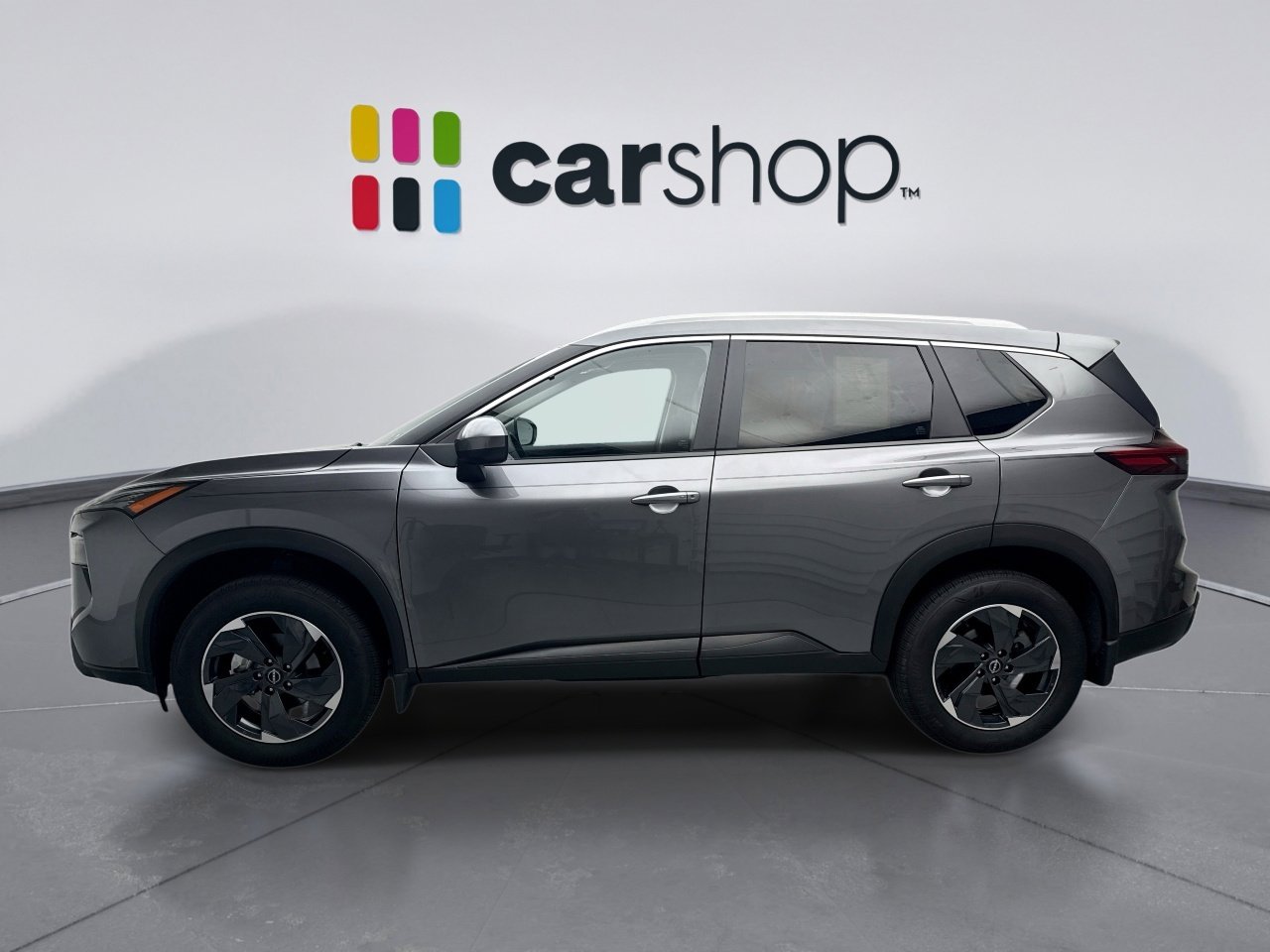 Used 2024 Nissan Rogue SV w/ SV Premium Package AWD/4WD image 2
