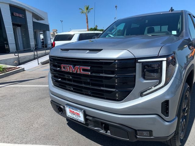 New 2026 GMC Sierra 1500 Elevation w/ Preferred Package AWD/4WD image 3