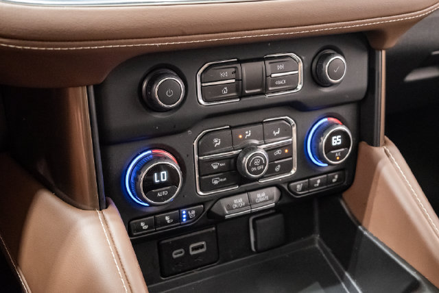 Used 2024 Chevrolet Tahoe High Country w/ Advanced Technology Package AWD/4WD image 22