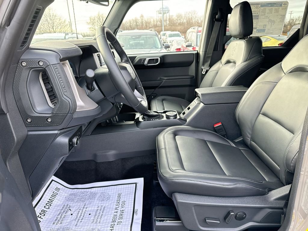 New 2025 Ford Bronco Outer Banks image 21