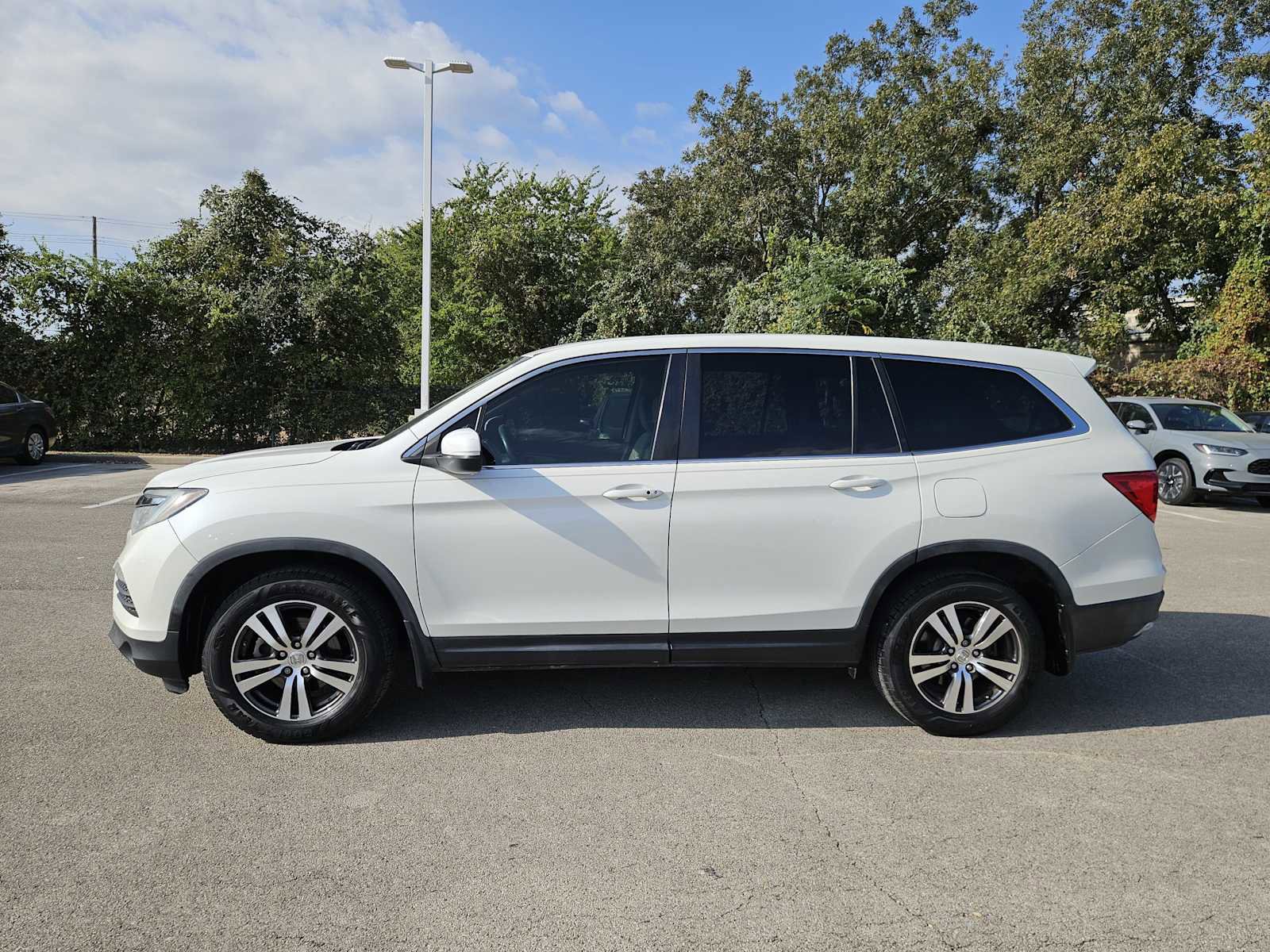 Used 2016 Honda Pilot EX-L image 4
