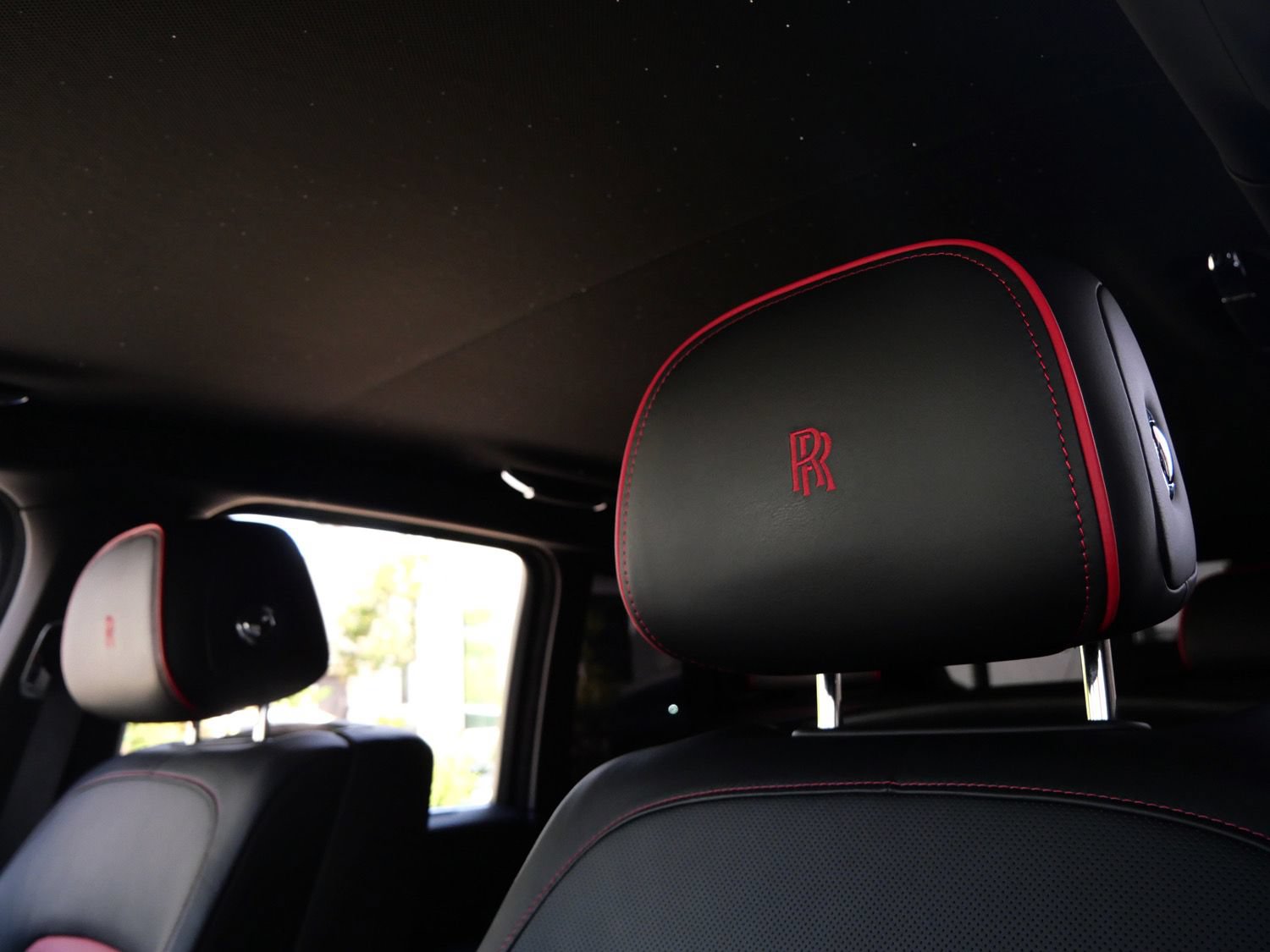 Used 2023 Rolls-Royce Cullinan AWD/4WD image 10
