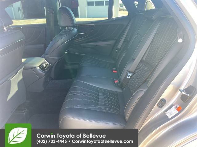 Used 2019 Lexus LS 500 AWD w/ Interior Upgrade Package image 38