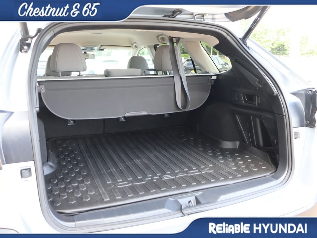 Used 2023 Subaru Outback Premium AWD/4WD image 16