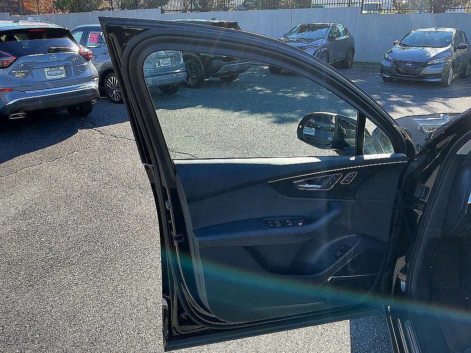 Used 2024 Audi Q7 2.0T Premium Plus image 11