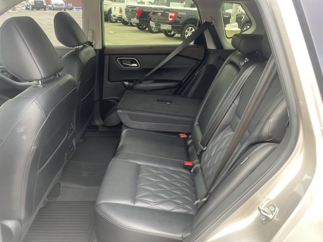 Used 2023 Nissan Rogue Platinum w/ Platinum Premium Package image 60