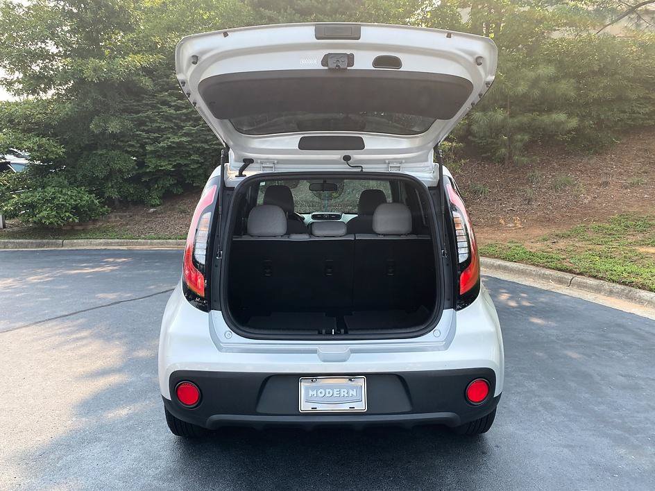 Used 2017 Kia Soul FWD image 19