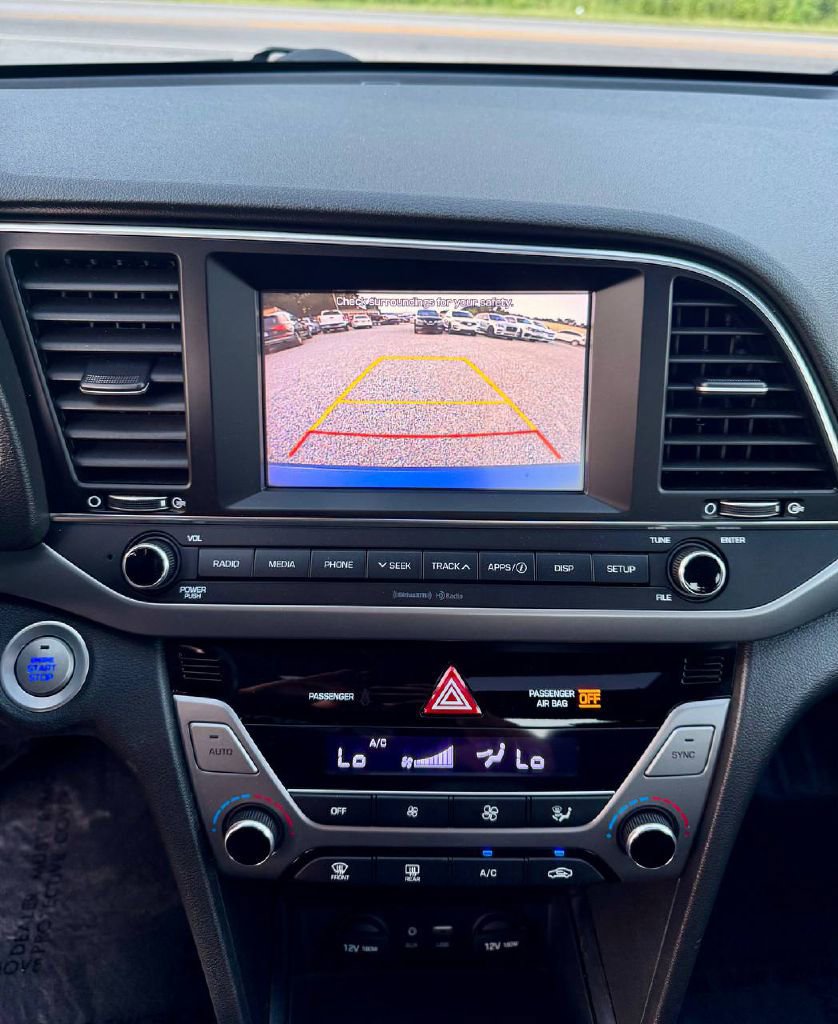 Used 2017 Hyundai Elantra Value Edition image 18