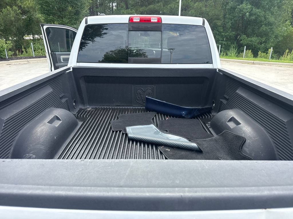 Used 2019 RAM 1500 Classic SLT RWD image 32