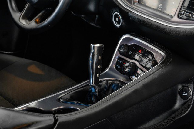 Used 2015 Dodge Challenger R/T Scat Pack RWD image 19