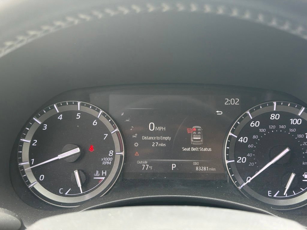 Used 2021 Toyota Highlander XLE AWD/4WD image 14