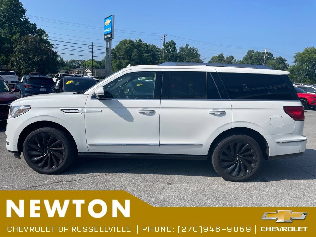 Used 2020 Lincoln Navigator Reserve w/ Equipment Group 208A Reserve AWD/4WD image 17