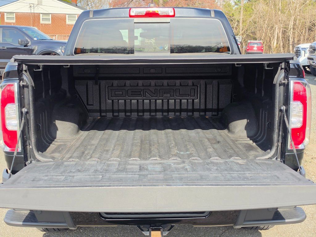 Used 2021 GMC Canyon Denali image 10