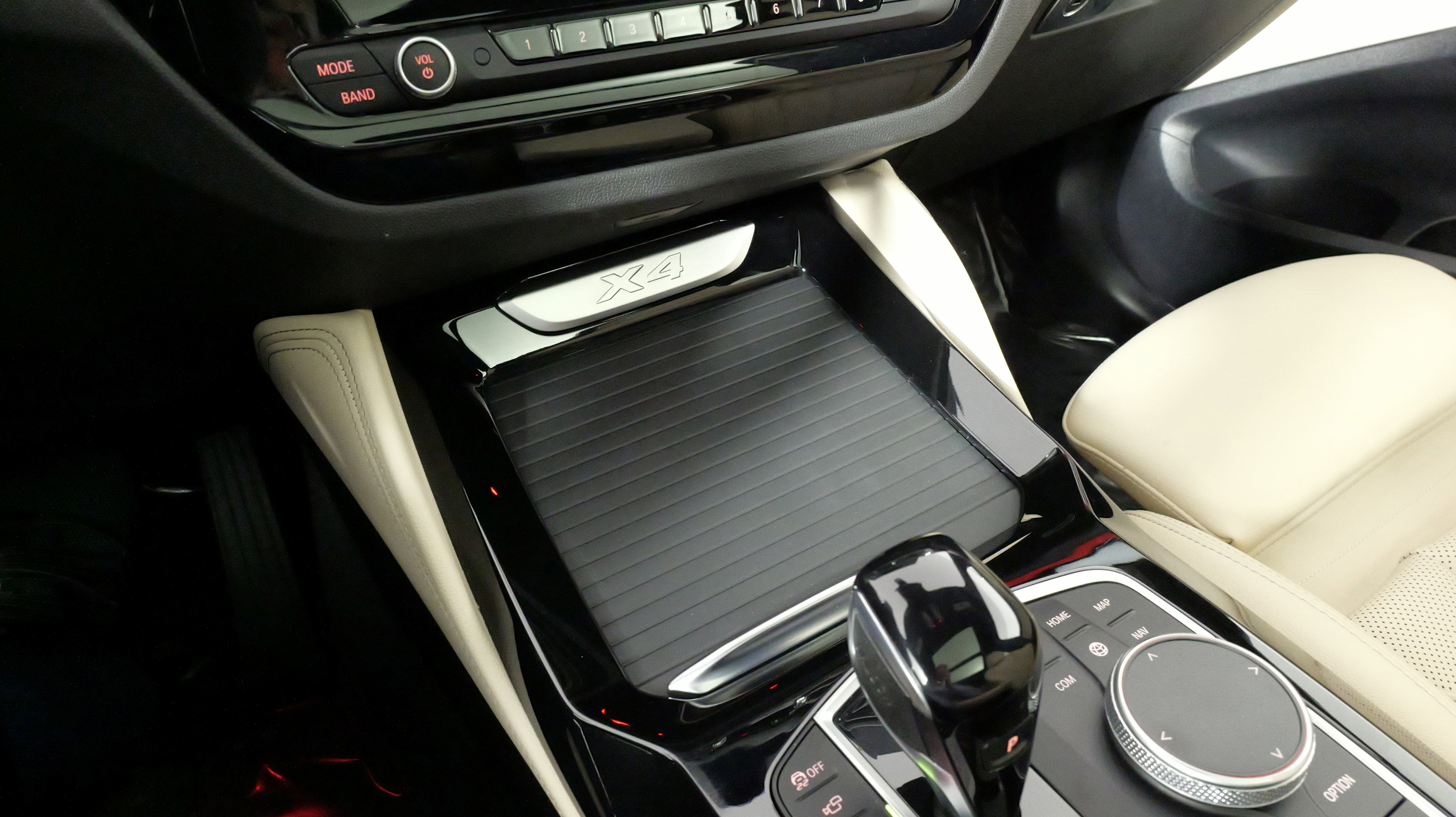 Used 2025 BMW X4 xDrive30i image 58