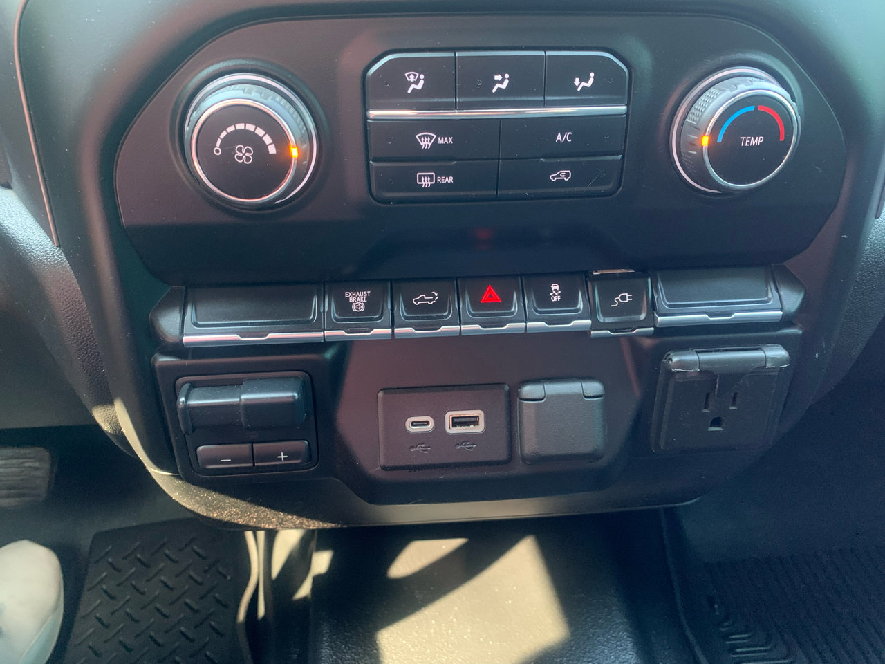 Used 2021 Chevrolet Silverado 2500 W/T w/ WT Convenience Package image 27