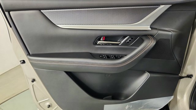 New 2026 MAZDA CX-90 Plug-In Hybrid w/Premium Sport AWD/4WD image 9