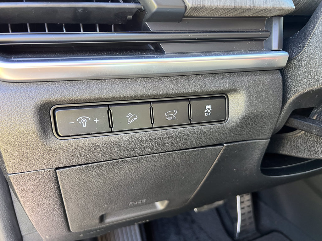 Used 2024 Kia Telluride SX Prestige w/ Towing Package AWD/4WD image 22